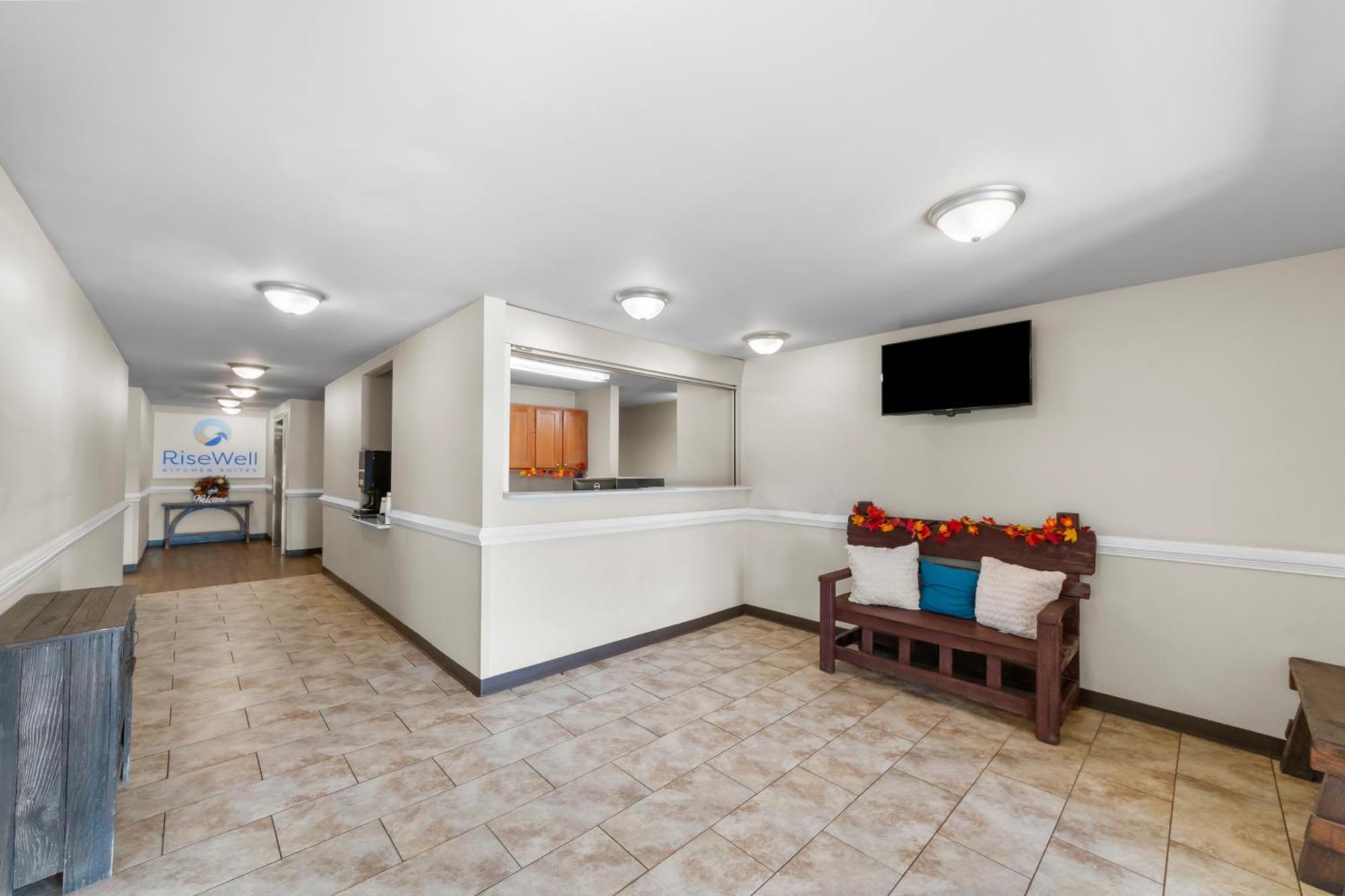 Risewell Kitchen Suites Pleasanton Exteriér fotografie